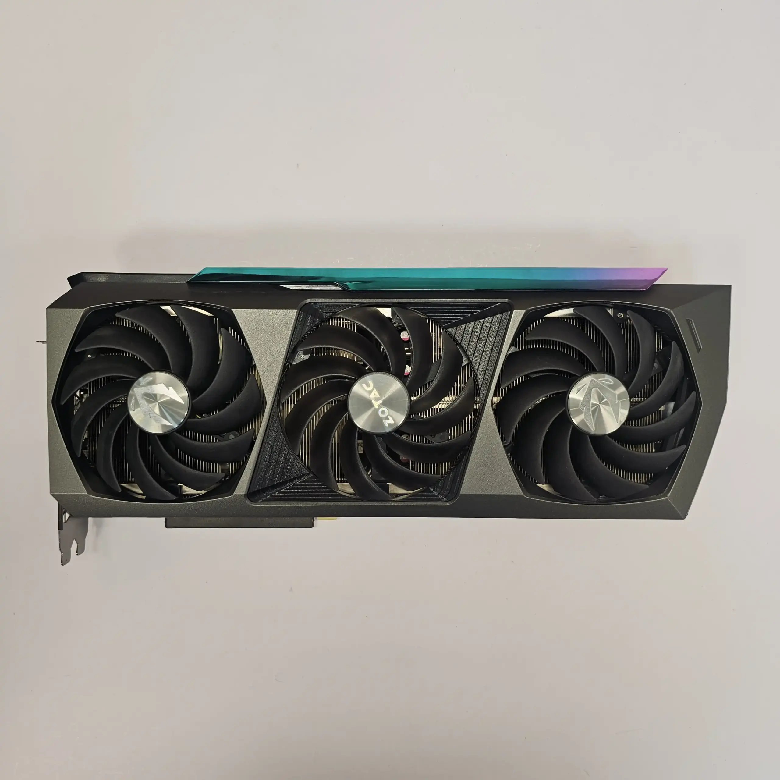 کارت گرافیک برند زوتک اکستریم هولو 8 گیگابایت | ZOTAC RTX 3070 Ti AMP Etxtreme HOLO 8GB - Image 3