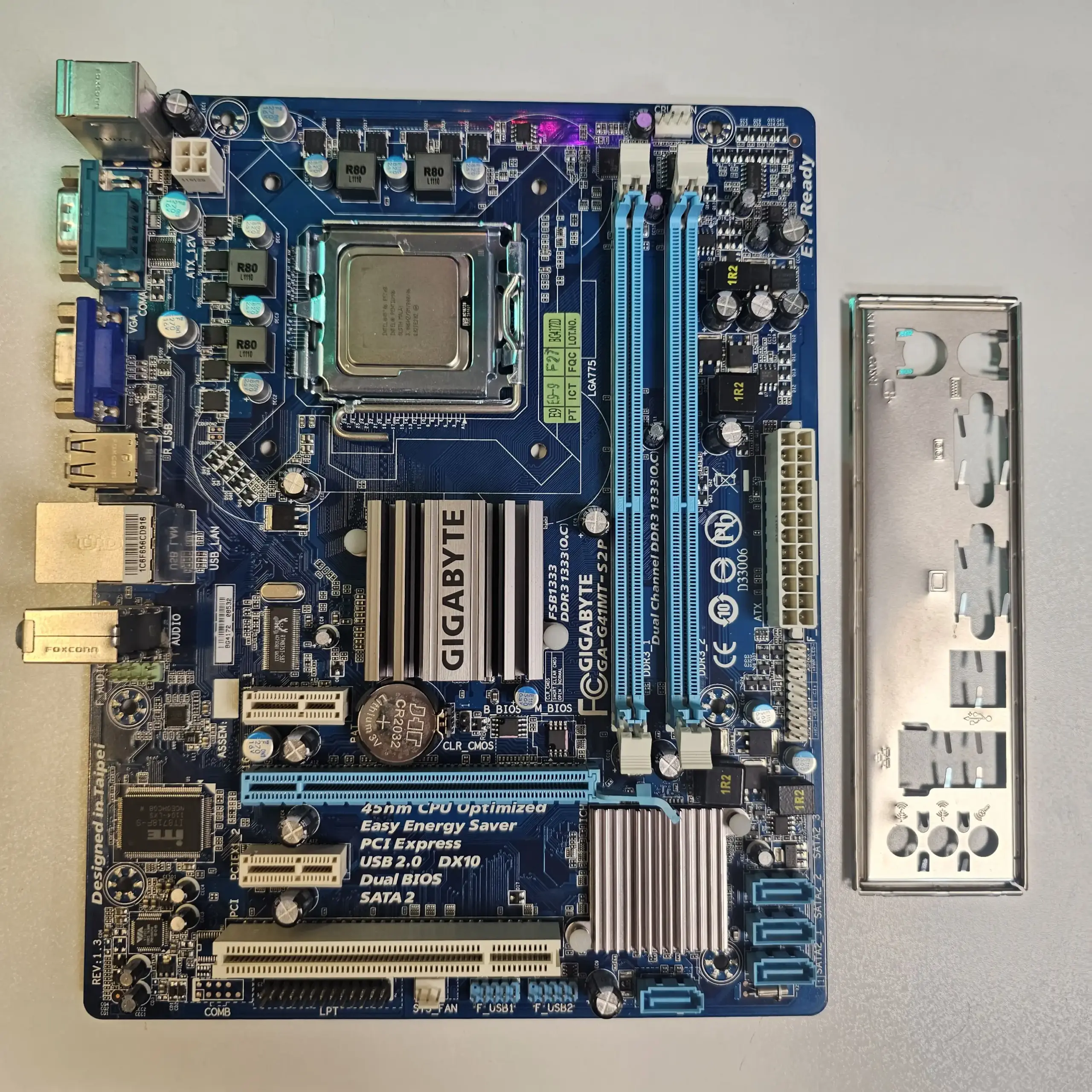 مادربرد برند گیگابایت مدل GIGABYTE GA-G41MT-S2P همراه با پردازنده Intel Pentium E5700