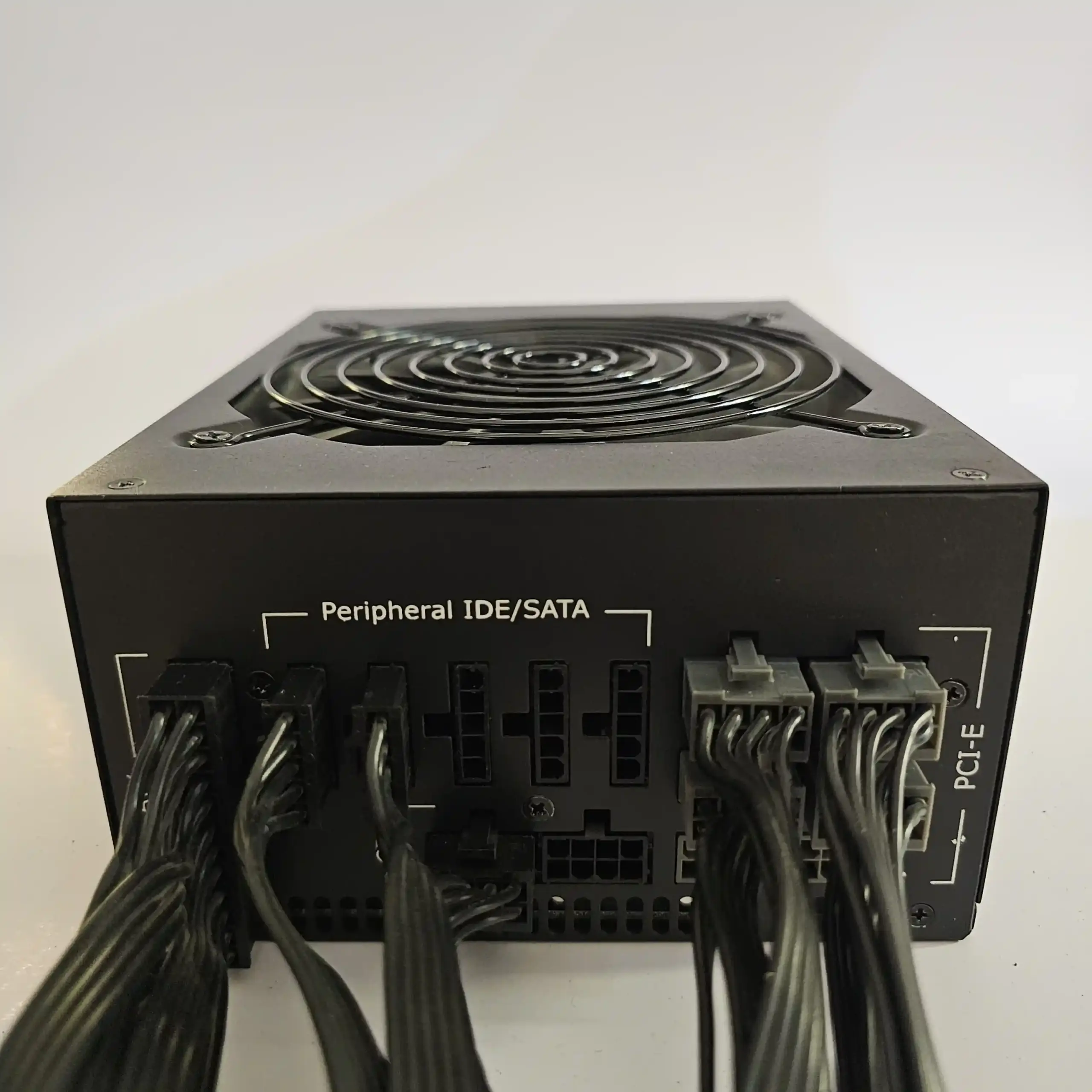 منبع تغذیه کامپیوتر برند بیت ماینر مدل Bit-Miner 1650W - Image 3