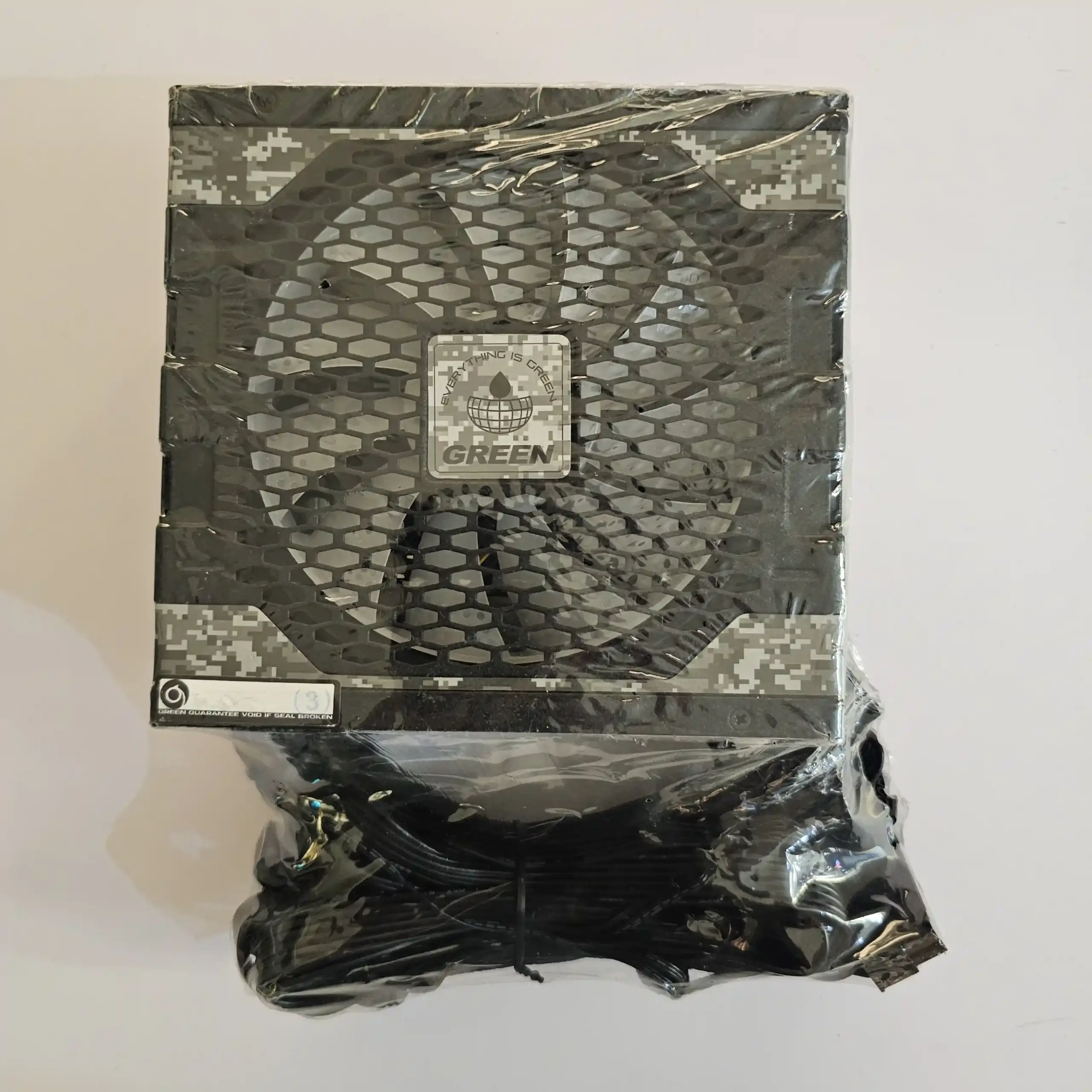 منبع تغذیه کامپیوتر برند گرین مدل Green GP800B-HP EVO - Image 2