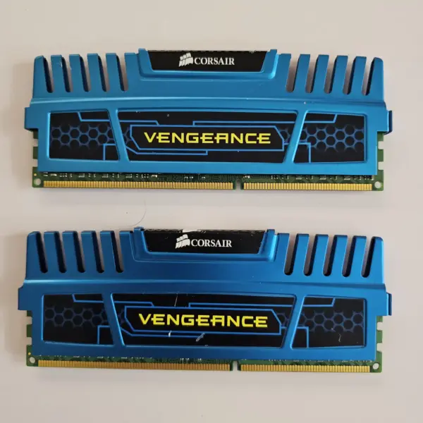 رم کامپیوتر DDR3 کورسیر 1600 مگاهرتز مدل Vengeance ظرفیت 16 گیگابایت دو کاناله | Corsair Vengeance 1600MHz DDR3 16GB Dual
