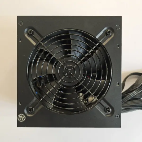 منبع تغذیه کامپیوتر برند کولر مستر مدل Cooler Master MWE 700